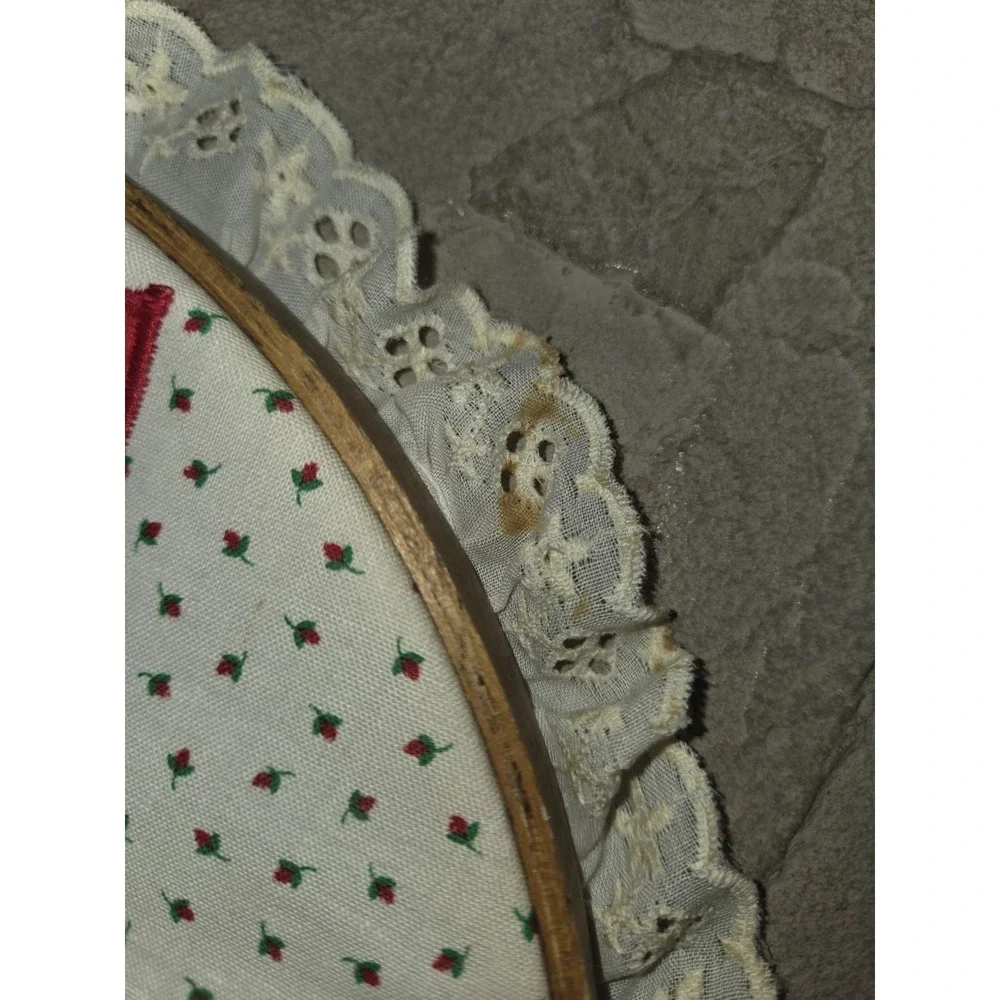 SET VINTAGE SUNBONNET SUE & OVERALL BILL Wall Art Hangings Embroidery Wood Hoops